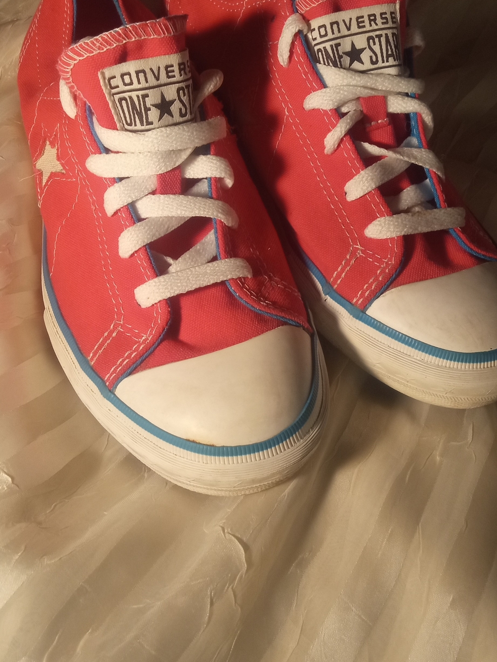 Converse All Star Low Top Womans Sneakers in Pink Salmon Pre-owned Size 8